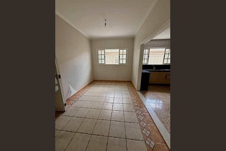 Casa à venda com 220m², 5 quartos e 5 vagas