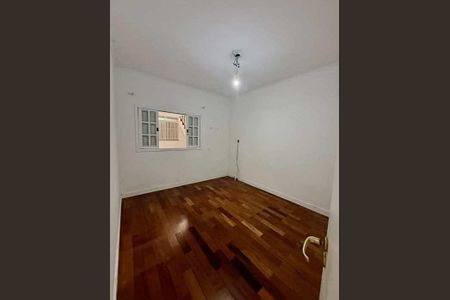 Casa à venda com 5 quartos, 220m² em Parque Bandeirante, Santo André