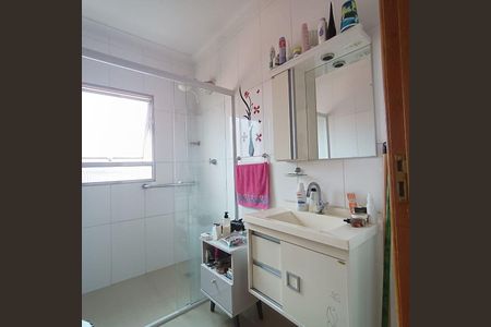 Casa à venda com 240m², 4 quartos e 2 vagas