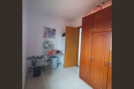 Casa à venda com 4 quartos, 240m² em Piqueri, São Paulo