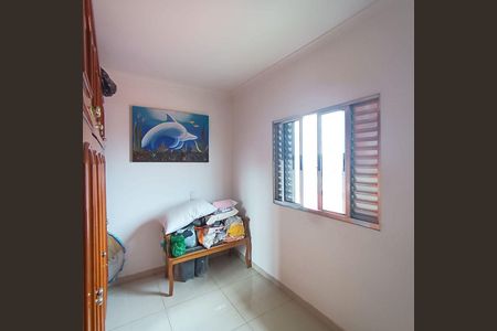 Casa à venda com 4 quartos, 240m² em Piqueri, São Paulo