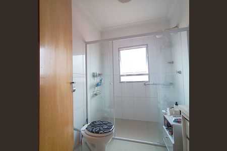 Casa à venda com 240m², 4 quartos e 2 vagas