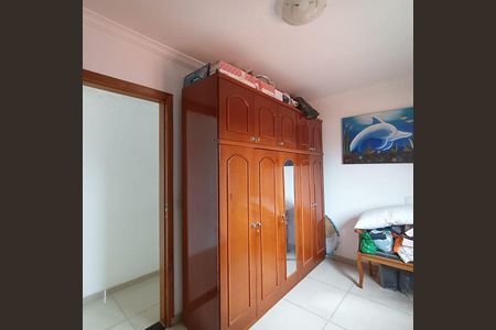 Casa à venda com 240m², 4 quartos e 2 vagas