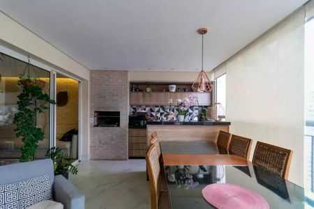 Apartamento à venda com 148m², 4 quartos e 2 vagas