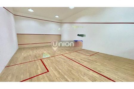 Apartamento à venda com 162m², 2 quartos e 3 vagas