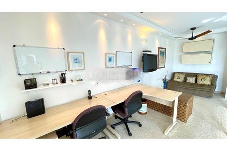Apartamento à venda com 162m², 2 quartos e 3 vagas