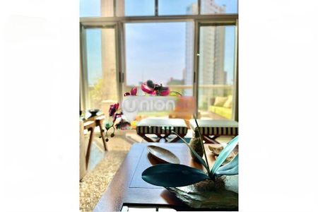 Apartamento à venda com 162m², 2 quartos e 3 vagas