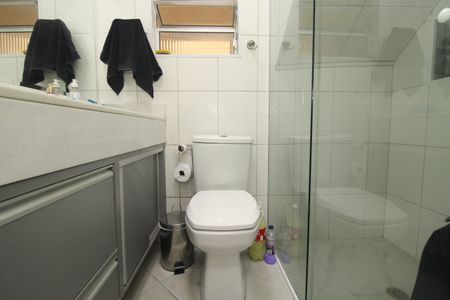 Casa à venda com 240m², 4 quartos e 2 vagasBanheiro 2
