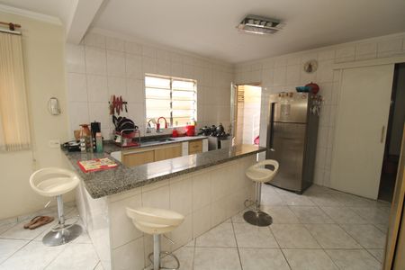 Casa à venda com 240m², 4 quartos e 2 vagasCozinha