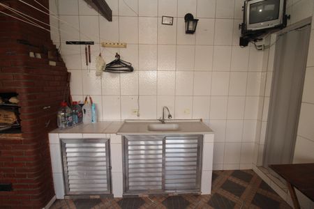 Casa à venda com 240m², 4 quartos e 2 vagasÁrea de Serviço/Churrasqueira