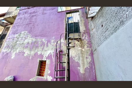 Casa para alugar com 36m², 1 quarto e sem vagaPlaca instalada na fachada do imóvel 