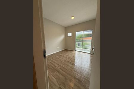 Casa à venda com 49m², 2 quartos e sem vaga