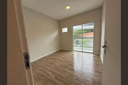 Casa à venda com 2 quartos, 49m² em Curicica, Rio de Janeiro