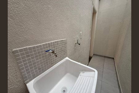 Casa à venda com 49m², 2 quartos e sem vaga