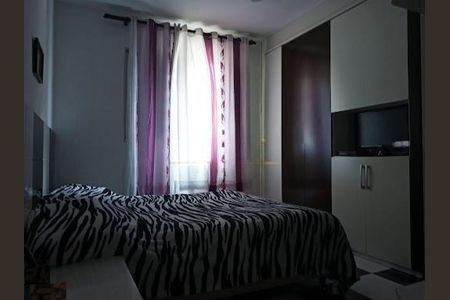 Casa à venda com 75m², 2 quartos e 2 vagas