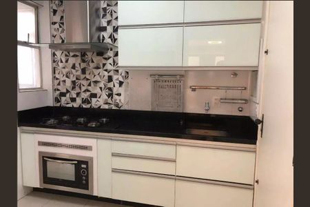 Apartamento à venda com 3 quartos, 95m² em Buritis, Belo Horizonte