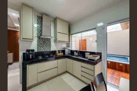 Casa para alugar com 143m², 3 quartos e 3 vagasCozinha