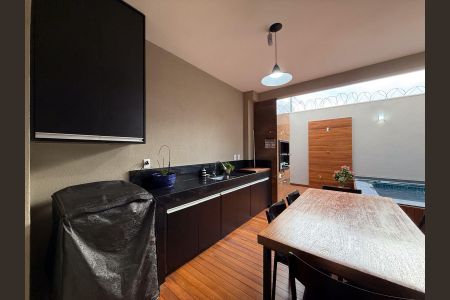 Casa para alugar com 143m², 3 quartos e 3 vagasÁrea lazer