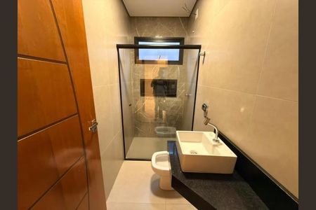 Casa para alugar com 2 quartos, 180m² em Custódio Pereira, Uberlândia