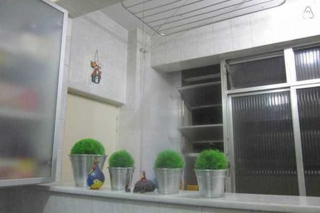 Apartamento à venda com 60m², 1 quarto e 1 vaga