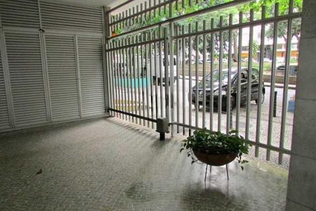 Apartamento à venda com 60m², 1 quarto e 1 vaga