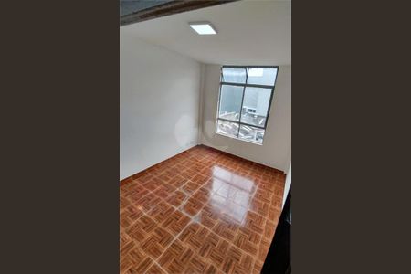 Apartamento à venda com 2 quartos, 59m² em Luz, São Paulo