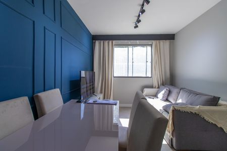 Sala de apartamento para alugar com 2 quartos, 38m² em Jardim Petropolis, Cotia