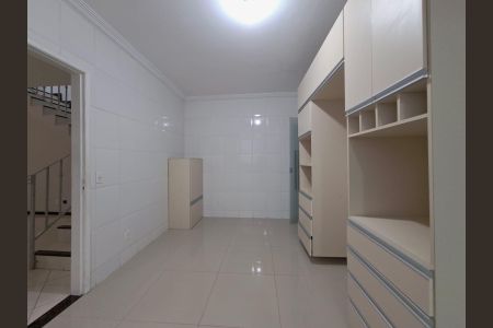 Cozinha de casa para alugar com 3 quartos, 147m² em São João Batista, Belo Horizonte