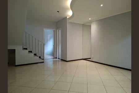 Sala de casa para alugar com 3 quartos, 147m² em São João Batista, Belo Horizonte