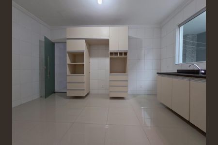 Cozinha de casa para alugar com 3 quartos, 147m² em São João Batista, Belo Horizonte