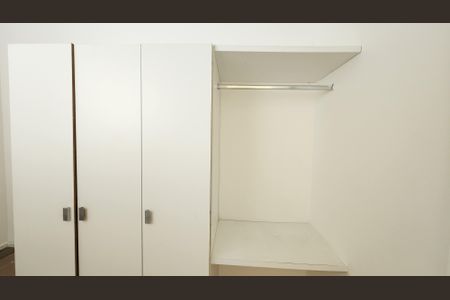 Apartamento para alugar com 107m², 3 quartos e 1 vagaQuarto de serviço 