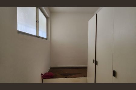 Apartamento para alugar com 107m², 3 quartos e 1 vagaÁrea de serviço 