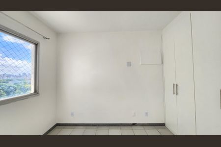 Apartamento para alugar com 107m², 3 quartos e 1 vagaQuarto 2