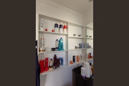 Apartamento à venda com 249m², 4 quartos e 4 vagasBanheiro da Suíte 4