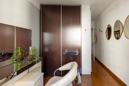 Apartamento à venda com 249m², 4 quartos e 4 vagasSuíte 4