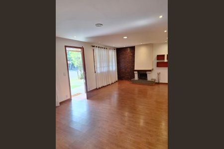 Foto 01 de casa de condomínio à venda com 4 quartos, 140m² em Chacara Nossa Senhora do Bom Conselho, São Paulo