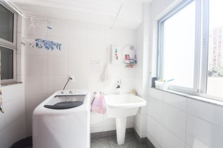 Apartamento à venda com 110m², 4 quartos e 2 vagasÁrea de Serviço