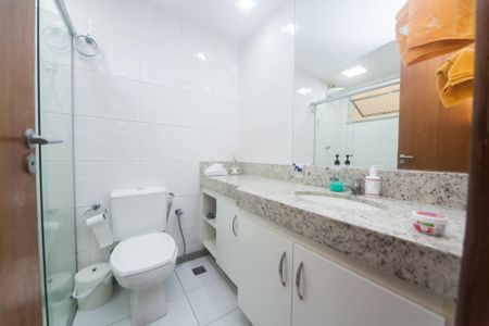 Apartamento à venda com 110m², 4 quartos e 2 vagasBanheiro Social