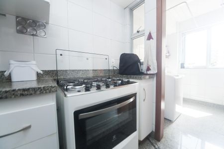 Apartamento à venda com 110m², 4 quartos e 2 vagasCozinha