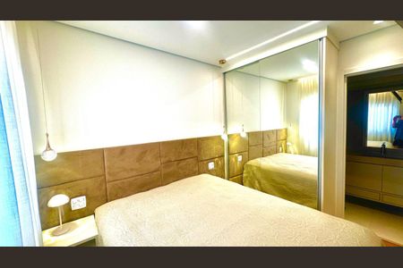 Quarto de apartamento à venda com 2 quartos, 60m² em Vila Buenos Aires, São Paulo