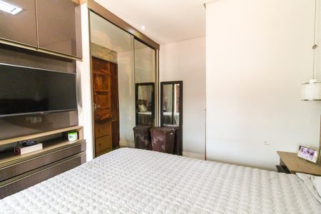 Casa de condomínio à venda com 75m², 2 quartos e 2 vagasSuíte 2