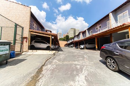 Casa de condomínio à venda com 75m², 2 quartos e 2 vagasÁrea comum