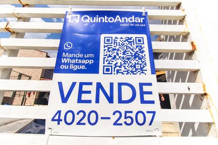 Casa de condomínio à venda com 75m², 2 quartos e 2 vagasPlaca