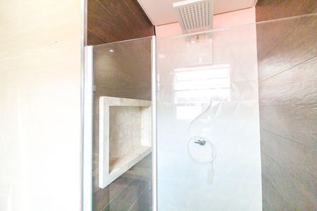 Casa de condomínio à venda com 75m², 2 quartos e 2 vagasBanheiro da Suíte 2