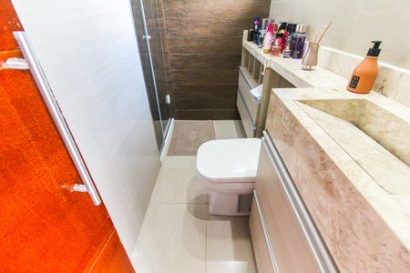 Casa de condomínio à venda com 75m², 2 quartos e 2 vagasBanheiro da Suíte 2