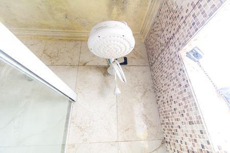 Casa de condomínio à venda com 75m², 2 quartos e 2 vagasBanheiro da Suíte 1