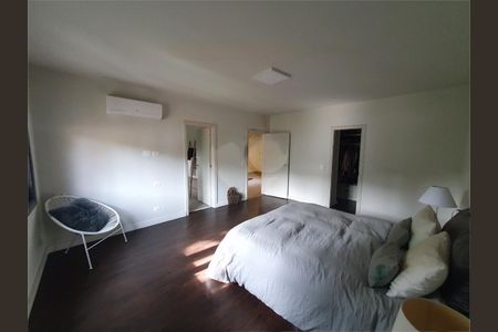 Casa à venda com 748m², 4 quartos e 8 vagas