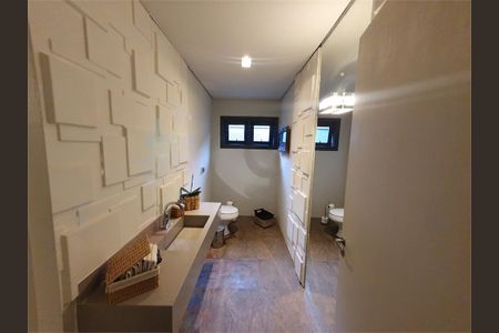 Casa à venda com 748m², 4 quartos e 8 vagas
