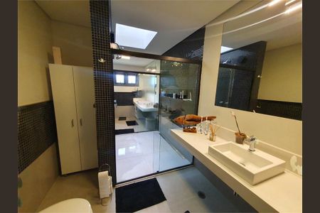 Casa à venda com 4 quartos, 748m² em Jardim Cordeiro, São Paulo