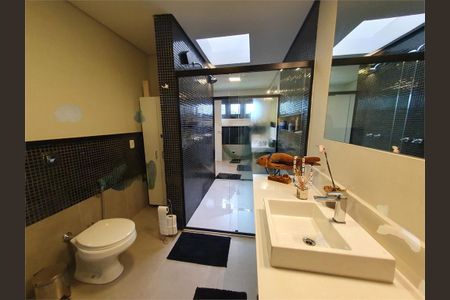 Casa à venda com 748m², 4 quartos e 8 vagas